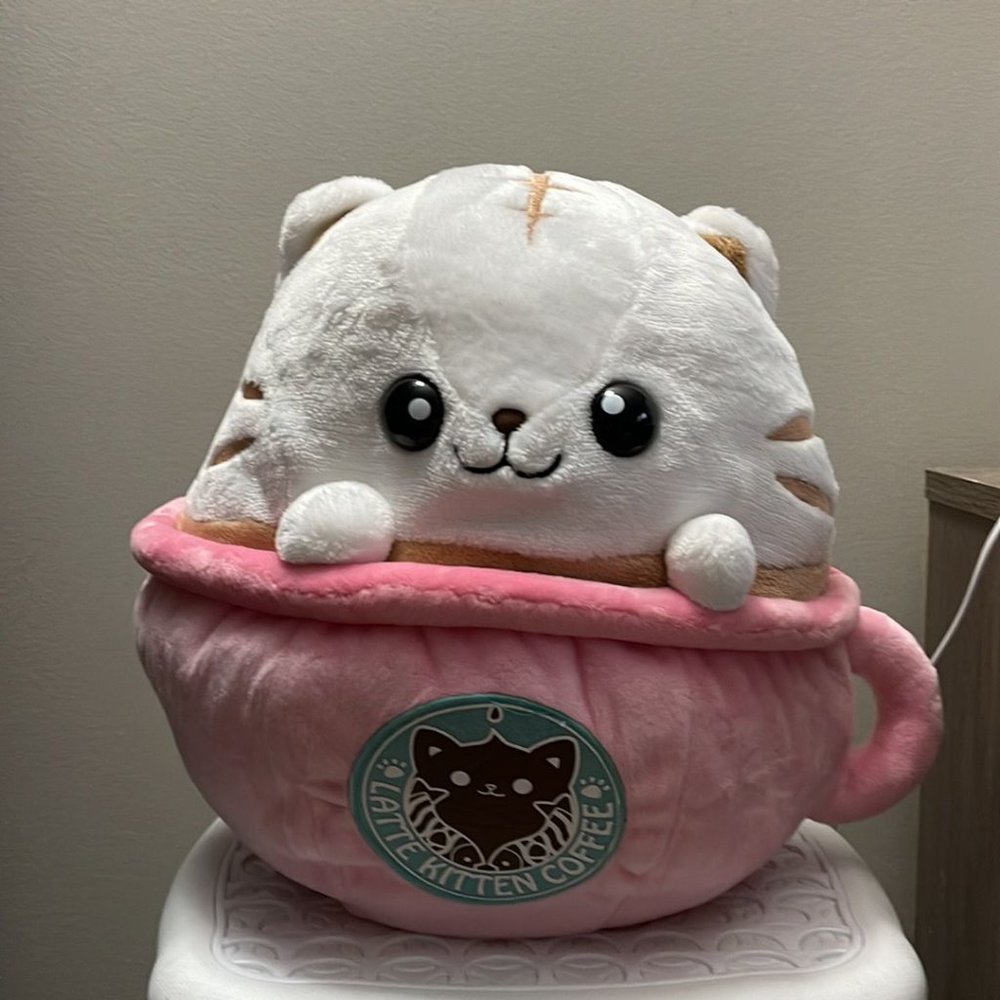 Latte Neko Tigg Pink Plush